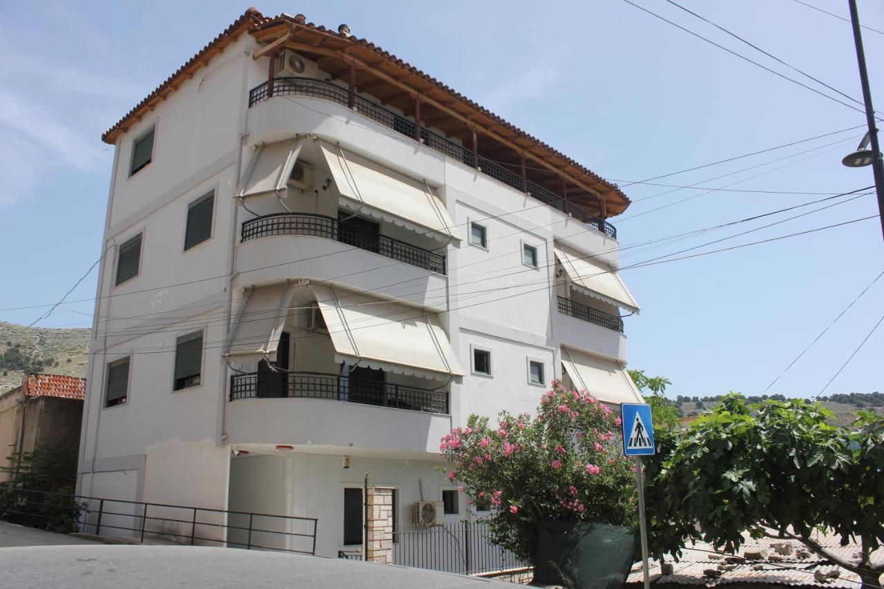 Kanina Hotel&Hostel Sarandë 外观 照片