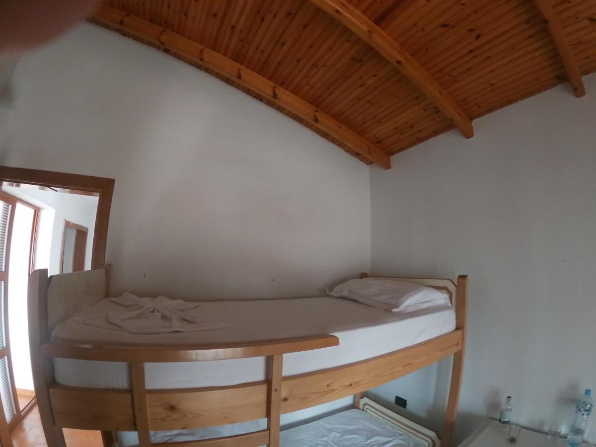 Kanina Hotel&Hostel Sarandë 外观 照片