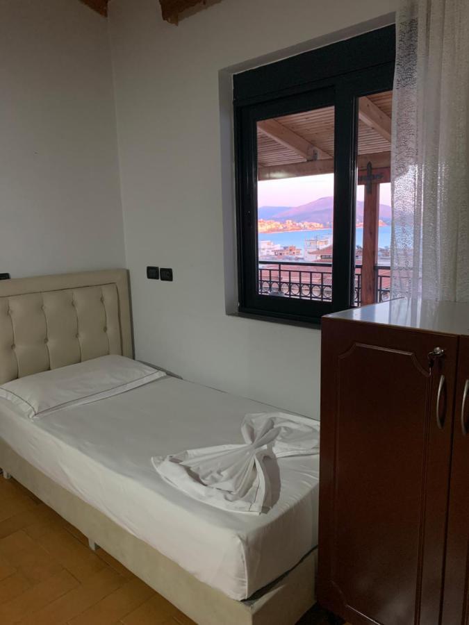Kanina Hotel&Hostel Sarandë 外观 照片