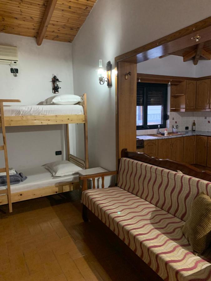 Kanina Hotel&Hostel Sarandë 外观 照片