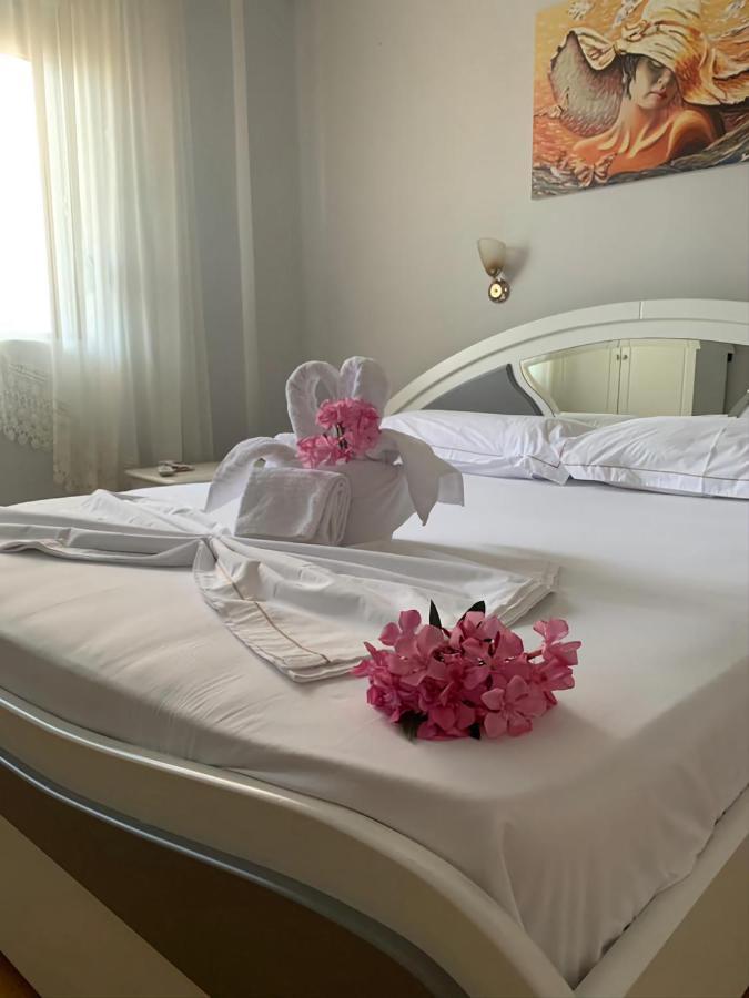 Kanina Hotel&Hostel Sarandë 外观 照片